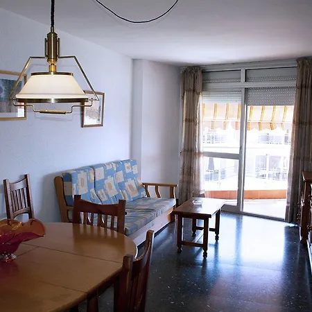 Sol De Espana 2* סאלו